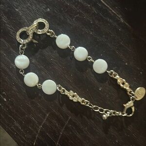 Elegant Gold and White Bracelet